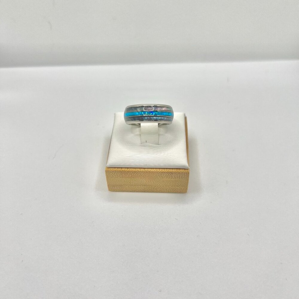 Pearl Shell Silver Ring - Size 7